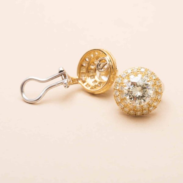 Boutons d'Oreilles Or et Diamants