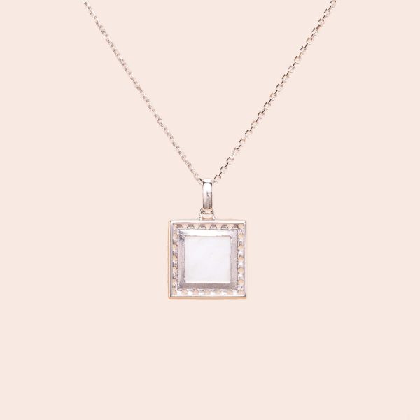 761178_collier_or_blanc_nacre_diamants