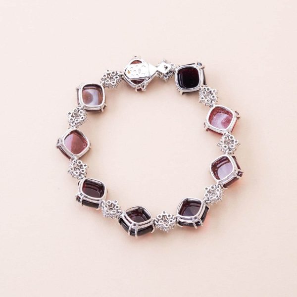 761573_Bracelet_cabochons de tourmaline_or_diamants