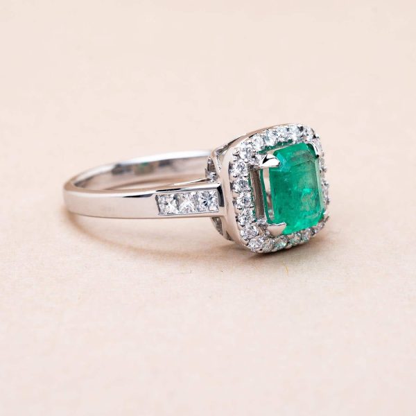 761645_bague_emeraude_diamants