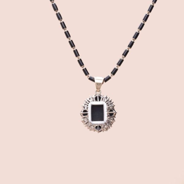 762202_Collier_Mina_or_émail_onyx