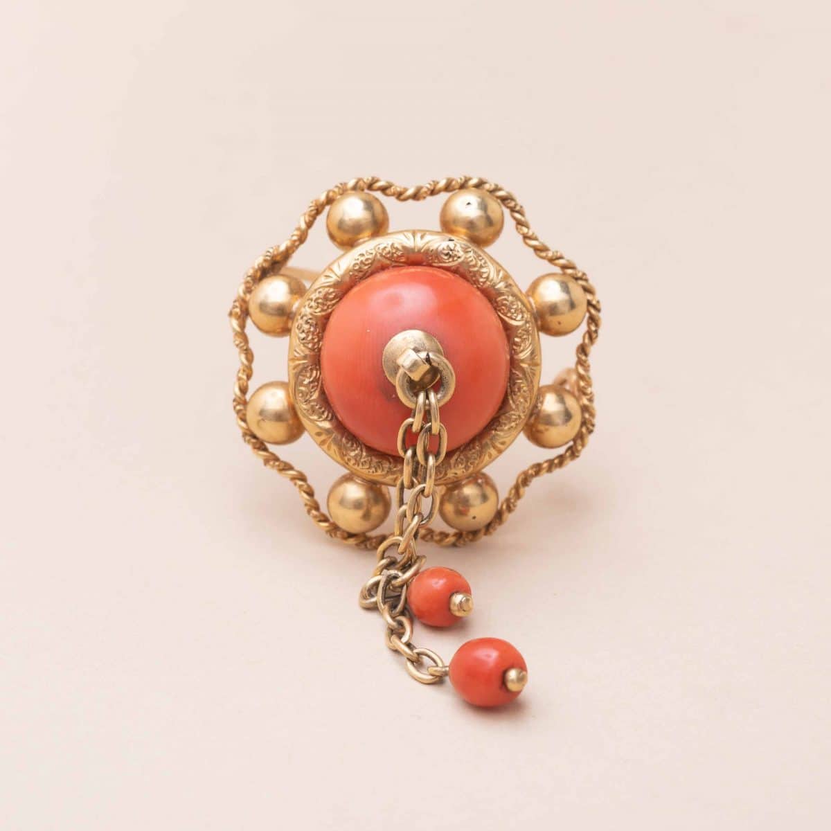 793049-233 Broche Pompon Corail