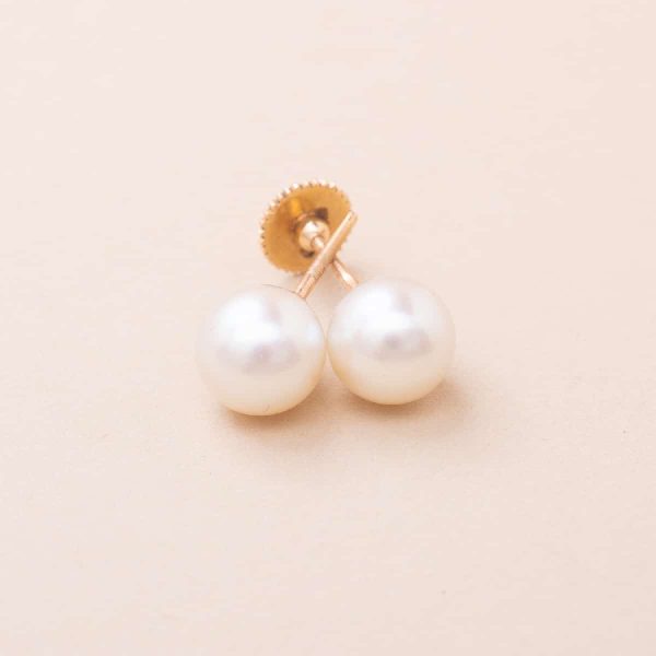 Boutons d'oreilles Vintage Chic Or Perles. Boucles d'oreilles vintage