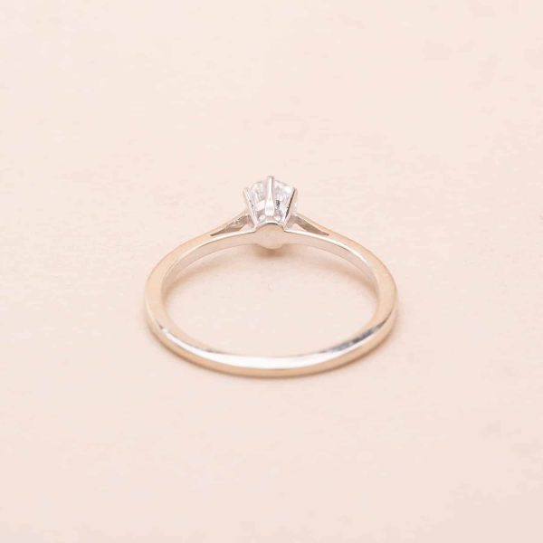 Bague Solitaire Flo Diamant Bague ancienne