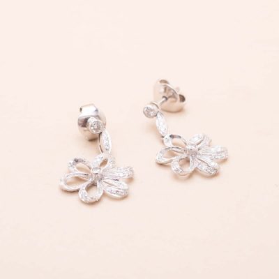 Boucles Fleurs Ajourées