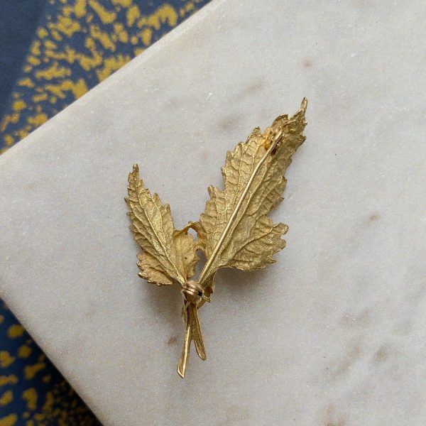 Broche Vintage Feuilles Perle bijoux vintage diamantiques